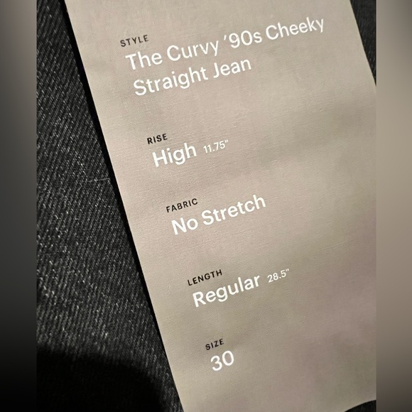 Everlane Curvy Cheeky Jeans - Picture 10 of 13